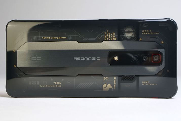 ̌؋@18GB/256GB́uSupernovavBwʂɂ͖{@̐\@\ȂǂLڂĂ