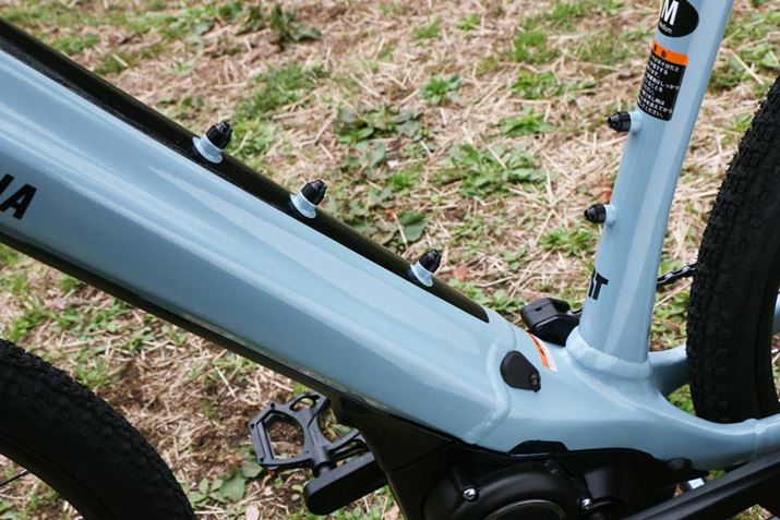 obe[̓t[ɓC`[uƂȂAVvȃVGbgɁBobe[eʂ36V/13.1AhŁAAVXg\ȋ͍Œ200km