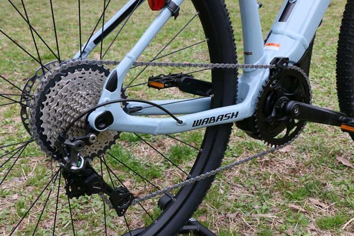 ϑMA̓Â݂11ŁAR|[lg̓V}muGRXvBA̍ő厕42Ƒ傫AoɂΉ