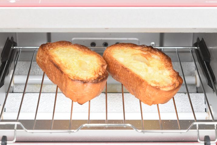 ug[Xgv[h4MK[bNg[XgB̐H̓XgŏoĂ悤ȃxI