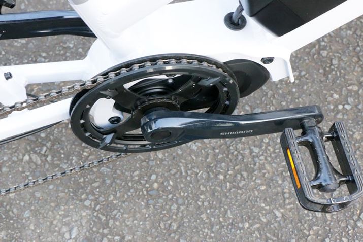 tgɂ̓`F[hK[h𗼑ɑB`F[ԗȂ̂ŕtĂق肪