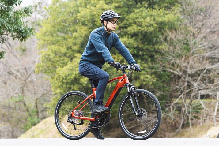 WABASH RTɔׂăzC[aA܂ÂNpɂȂ邽߁ACROSSCORE RC͑S̓IɃRpNgɊ