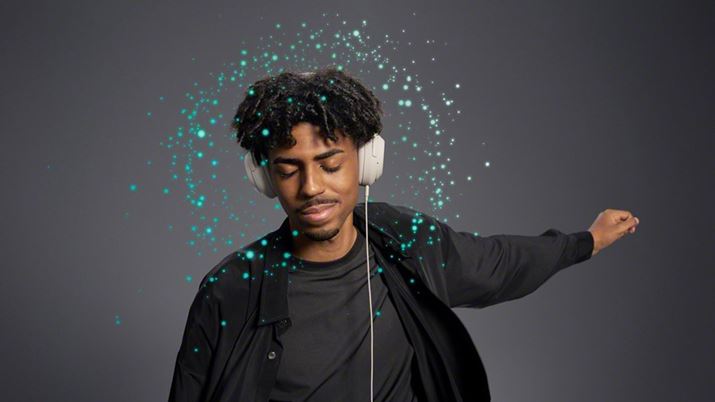 o[`TEhZṕu360 Reality Audio UpmixvɑΉBΉwbhzgݍ邱ƂŁẢĐs