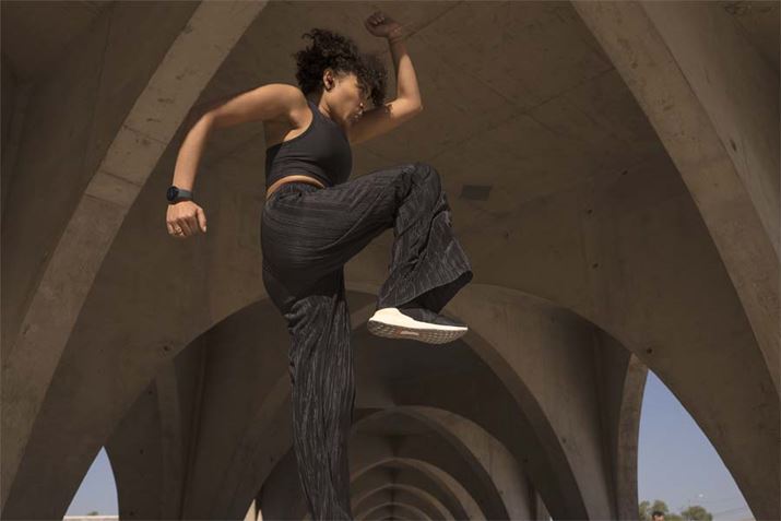 NǗ^gbLÓAFitbitƓl̋@\ɂȂ̂AƂGoogleƎ̋@\荞܂̂ł傤H