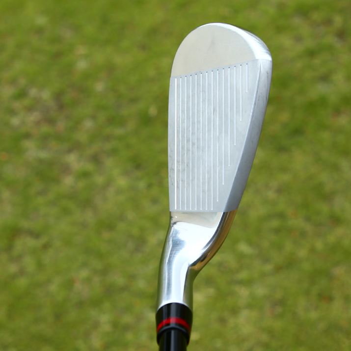 AKA ACAE#9OACAV[gACA܂ŁA߂ŒIȂ̃gbvu[hEʒȃtF[XƁAꂵɂȂĂ܂BJ`bƂu[h蕉ȂȋƁASoĂ܂