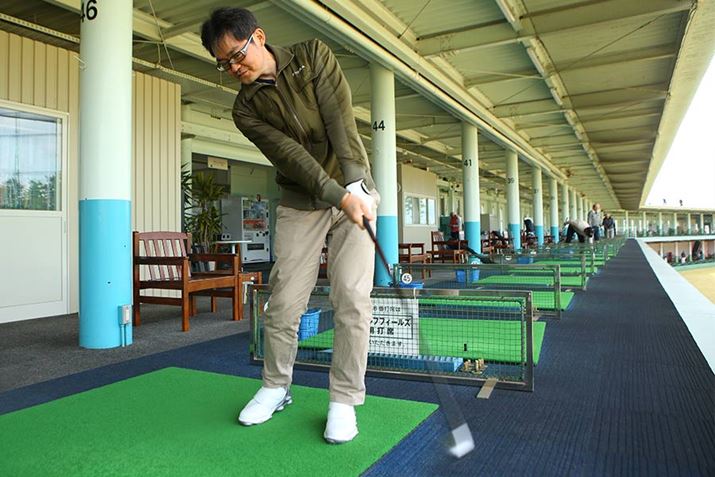 XCŐɂƑΉAC悭Ă鏃VtgBuɐU蔲܂I