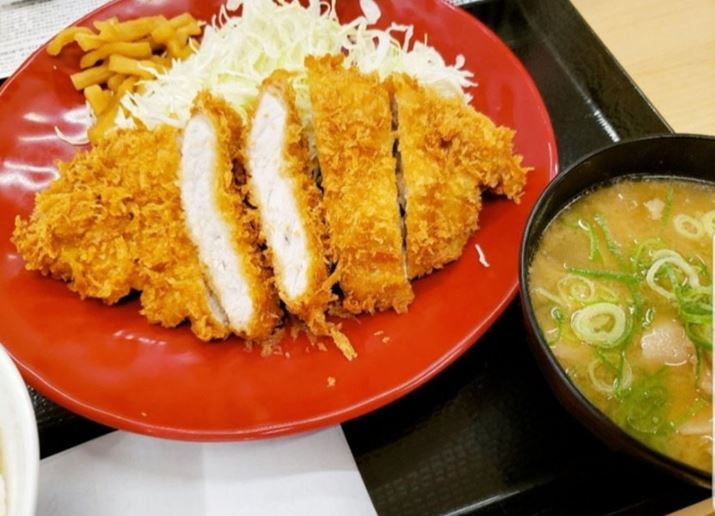 uvŃ[XJcHiō759~j܂B߂TNTNAW[V[ł܂