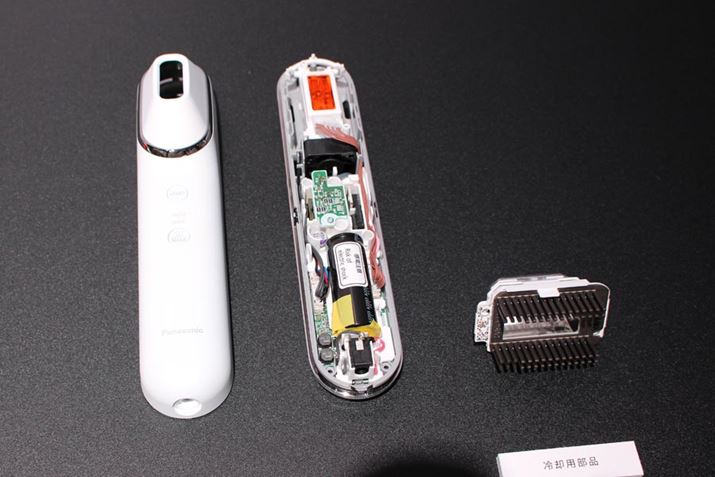 AM΍ob`BƎ˕wʂɃq[gVN𓋍ڂAɃt@̕𓖂Ăėpdg݂ƂȂĂ܂