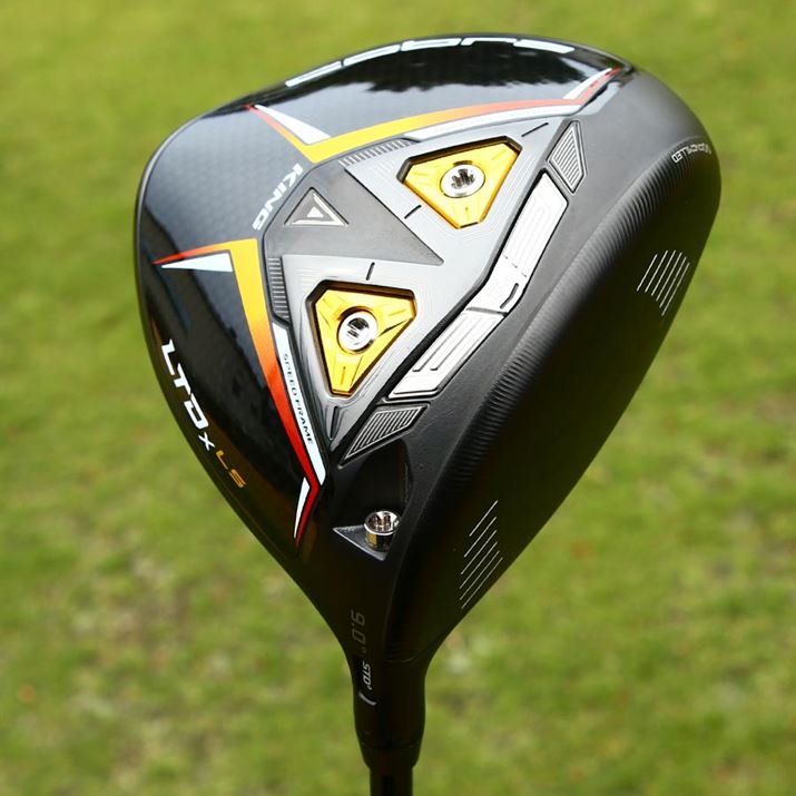 fUC͋ʂłAEF[g̈ʒuق2fƂ͖炩ɈႤ߁AԈČ܂