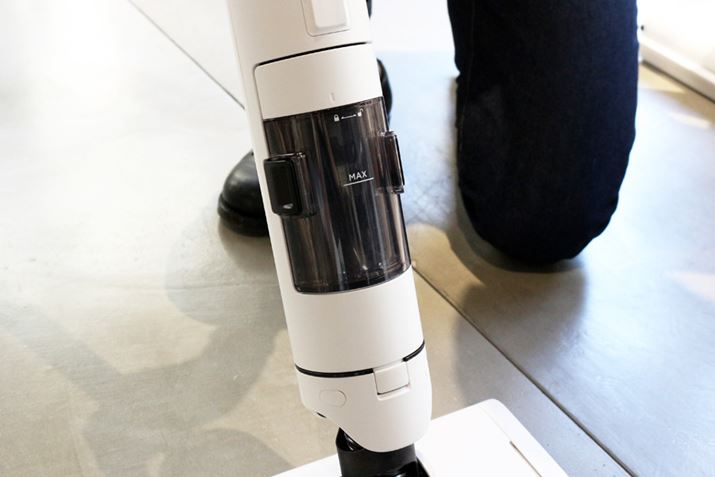 TCN^܂AS͂ŃS~ƋC蕪܂Bo~[_̋Zp҂ɂƁAPɏ̂ł͂ȂAƉS悤ɒ̂ςƂ̂