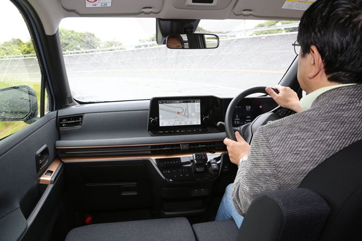 uTNv̎C[WBTN̓J[ü萫ĂA^CHʂƂ炦Ȃ炵ƋȂĂ