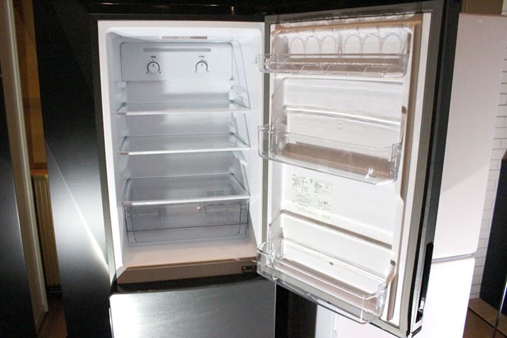 ①ɂ́Ad̂ڂ鋭KXgCƁAɓn₷F LED ̌ɓ𓋍