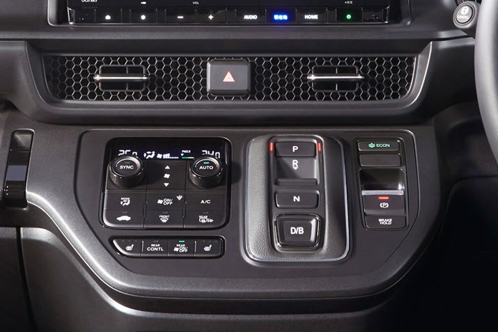 V^uXebvSve:HEVڎԂ̃VtǵAXCb`^Cv́uGNgbNMAZN^[vɂȂĂ