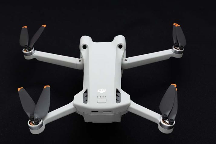 dʐA249gɂȂuDJI Mini 3 Prov