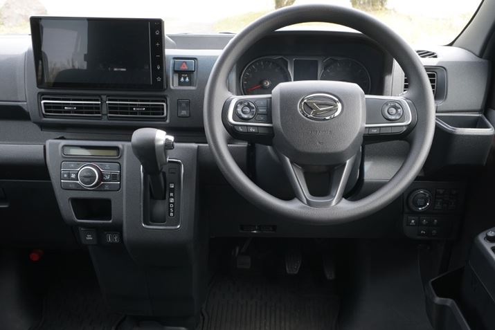 pԂ炵cA΋^Ŏ̌IʂĂ܂Bdi[~[L[t[hA{VXevbV{^X^[gȂǑ͏[BuX}[gAVXgv̑SԑǏ]@\tACCLKCi[L[vRg[j̗pȂǗ\hS@\[Ai͋^قڐuƂ̂ꂵł