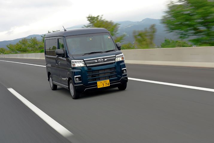 S͍͋y{bNXL̃{fBX^CɂAɂ͎アƂ낪܂AcjAȂ̂ŕ|ɂȂ܂