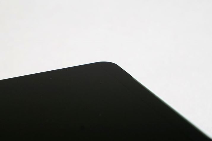 fBXvC̕یKXuXperia 1 IIIv2.5DKX畽ʂɕύXAt[ƍ𑵂邱ƂŁAKX̉̔jNɂĂ