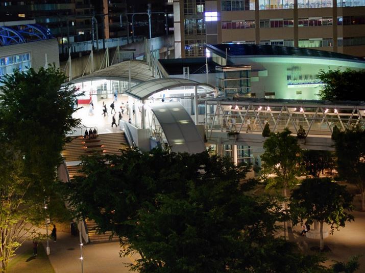 ɓ\}A]J(85mm)ŎBeBwu␳Ă邽߁A莝Be\\BVb^[x1/10bƒ߂AISOx320xł܂]T