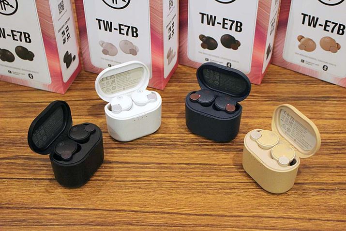 Jo̓ubN^zCg^_[Nu[^x[W4FCAbv