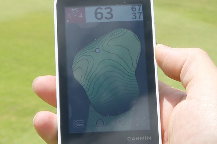 ́ux[hvBX΂̏A܂艚ʂ̌`łBΐFZꏊقǁAႭȂĂ邱Ƃ\Ă܂