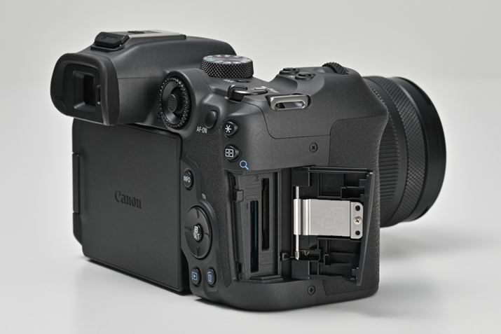 UHS-IIΉSD[J[hXbg2ڂfAXbg̗p