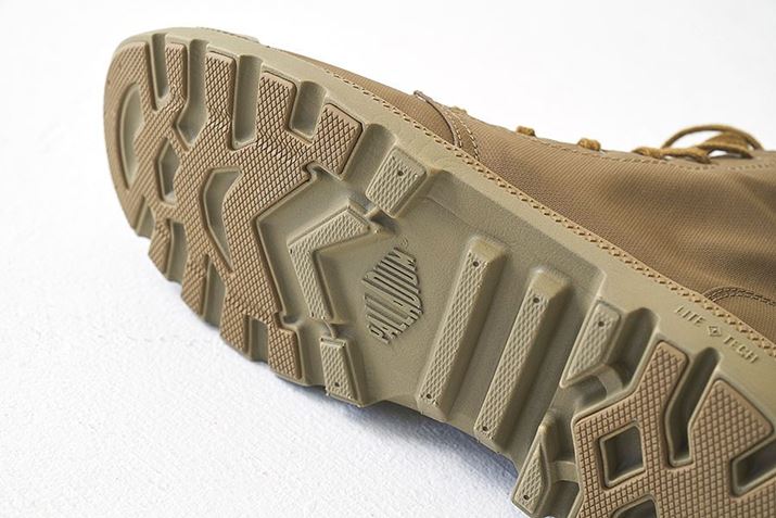 Ǝ̃AEg\[Ƀo[pbgƃVN@\𓋍ڂAObv͂ƈ萫ŉJ̓̕s肳