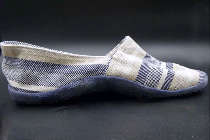 tbgV[Ŷ悤Ȃ؂񂱉ŁA\[Ȃ蔖߁BA\[̓y܂̕オĂAxĂ悤ł