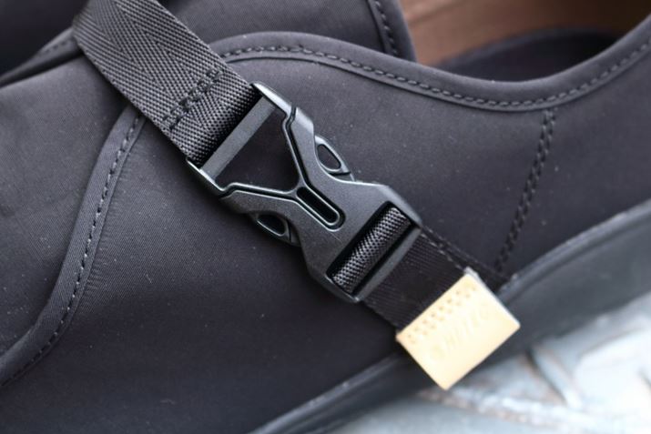 {f̑\IfBe[ŁAfUCƋ@\𗼗obNdl̃Xgbvxg