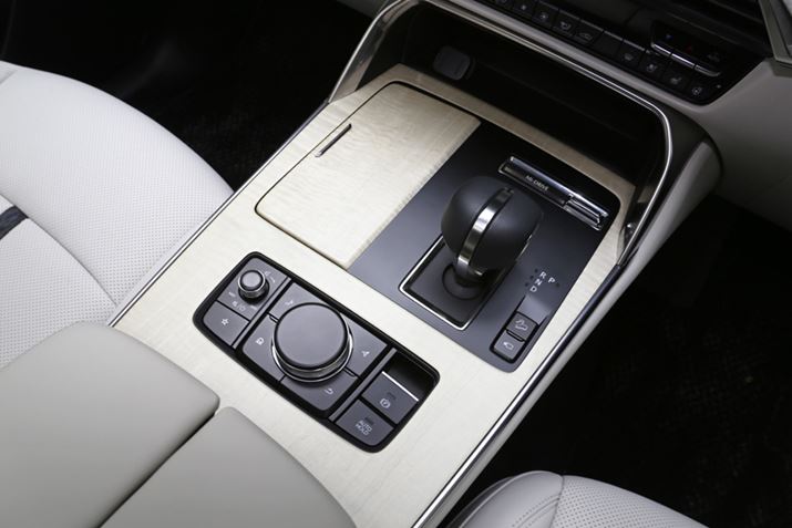 }c_uCX-60ṽZ^[R\[ [XD-HYBRID Premium Modern]