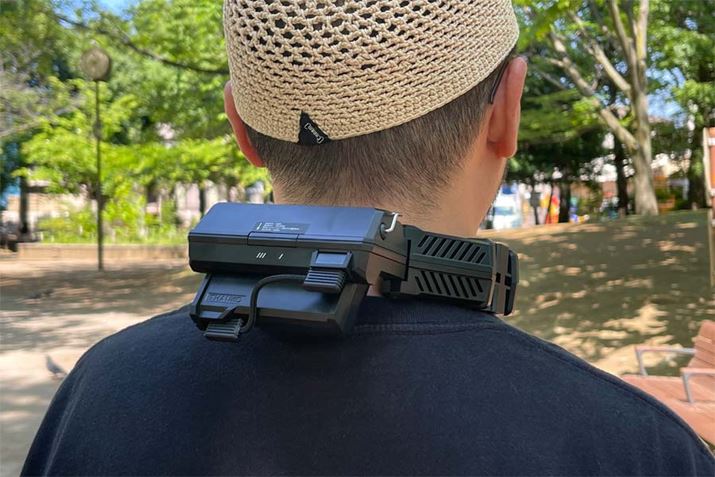 ̃jbgɐpobe[}ŐڑB]ȃP[uȂ̂bgłAɏdʂ΂邱ƂŎE_ł