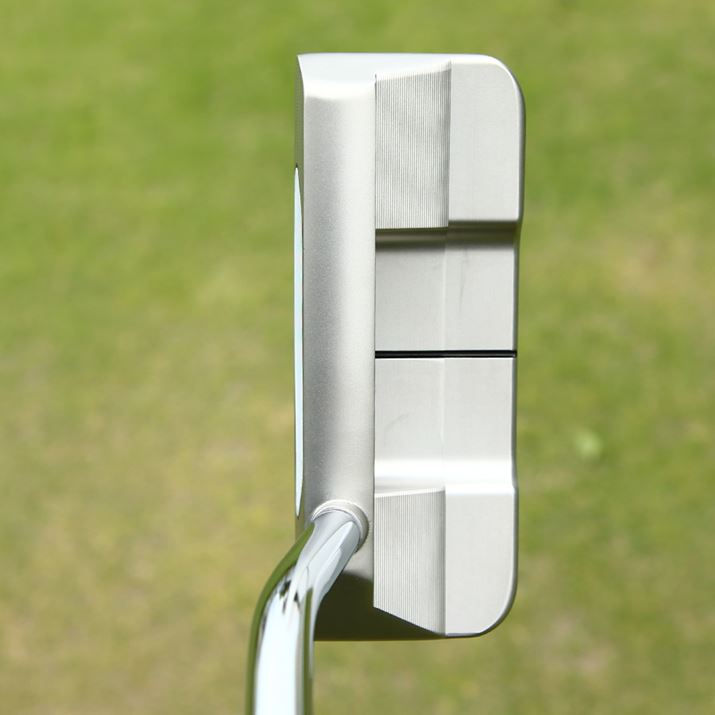 wbh́uDEL MONTEvƂقڋʁBA[bNX^Cɍ킹āA\[ɂ͂dEF[gĂ܂