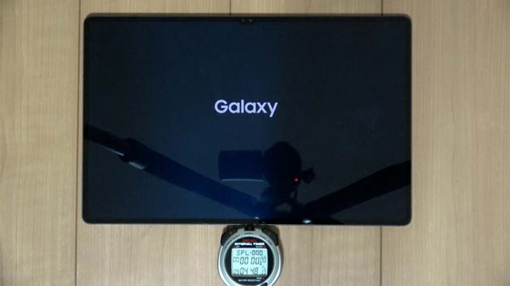 fBXvCPx50A{[50YouTubeWi-FiŘAĐƂA9448b삵B_E[hς݂̓ĐAdqЂǂނȂǂ̗prł΃obe[쓮Ԃ͂蒷Ȃ͂