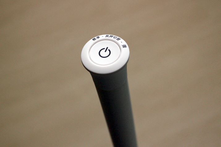 z[h́AuW[hvƁu[hv2ނ𓋍ڂĂAd{^𒷉邱ƂŐ؂ւ\B{^ЂƂƂVvȃfUĆA킩₷čDۂł