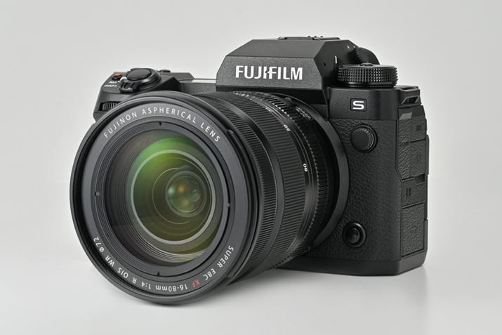 4NԂ̃j[AƂȂAuXV[YṽtbOVbvfuX-H2SviWY[YuXF16-80mmF4 R OIS WRv𑕒jBvEnCA}`A璍ڂĂA\ȃ~[X