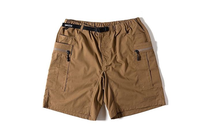 ObvXj[uFPMAV[cviiԁFGSP-83jBJ[͎ʐ^́uR[ev̂قAuubNvAuI[uv̑S3FœWJ