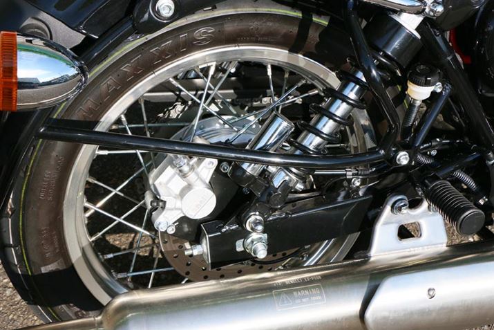 Au[LfBXNŏ\Ȑ͂ƃRg[mہBÃ^CTCY130/80-18