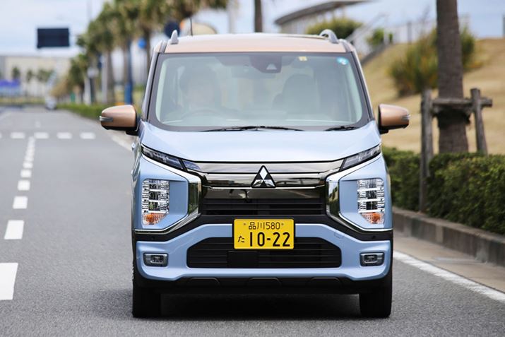 q̒ZƂȂĂdCԁBAt@[XgJ[ł͂ȂAZړ̃ZJhJ[ƂďĂ炤߂ɊJꂽ̂A񂲏ЉOȞyEVueKNXEVv