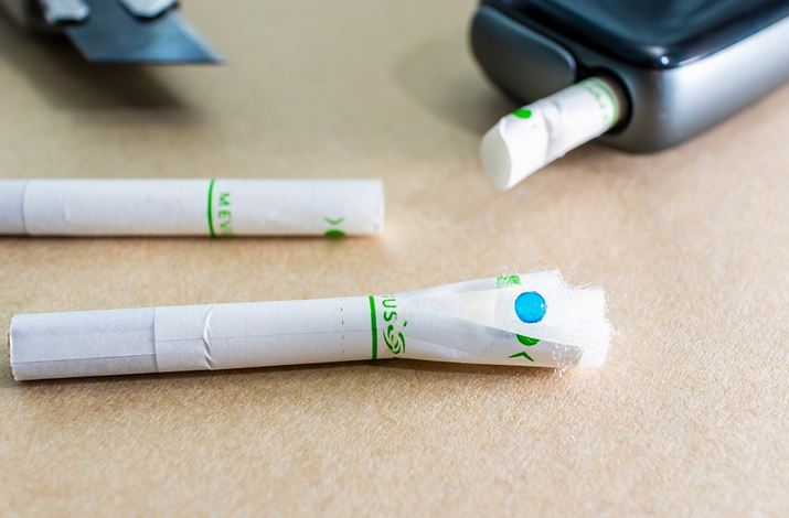 tB^[Ă݂ƁAN₩ȃu[̃JvZĂ