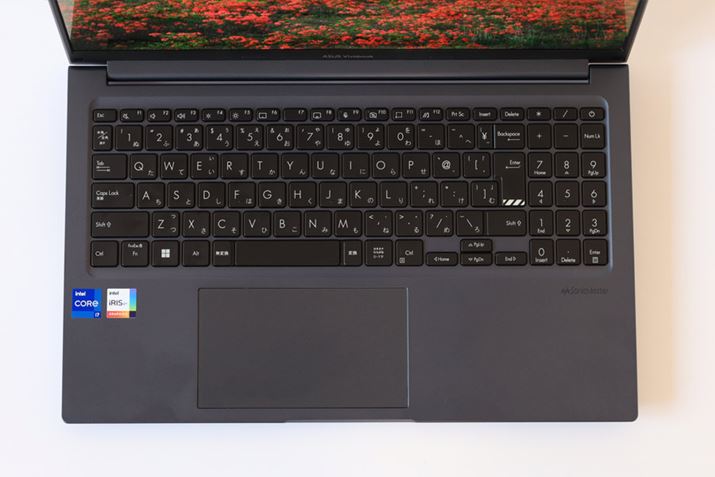 eL[t̃L[{[hBI[\hbNXȃL[złɂȂ߂B׋ۂ99}ʂ3NԂÂuA`oNeAK[hv{ĂBȂA14^́uVivobook 14X X1403ZAv̓^b`pbhɎwF؃ZT[ڂ