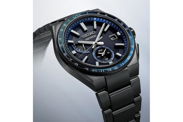 ubNՂɃx[Ȃǂ̃u[uSBXY041vB`^̃P[XuXbgɂ́AubNdR[eBO{Ă܂BTCgíA198,000~iōj