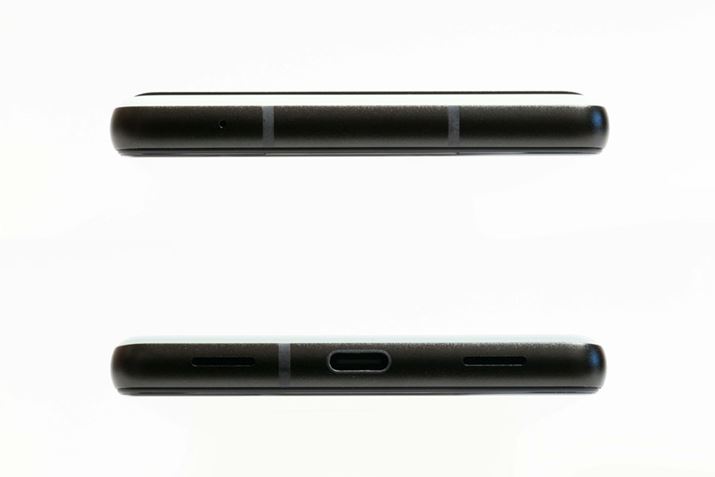 {̏ʂɂ̓}CNA{̉ʂɂ̓}CNAUSB Type-C 3.1 Gen1|[gAXs[J[zu