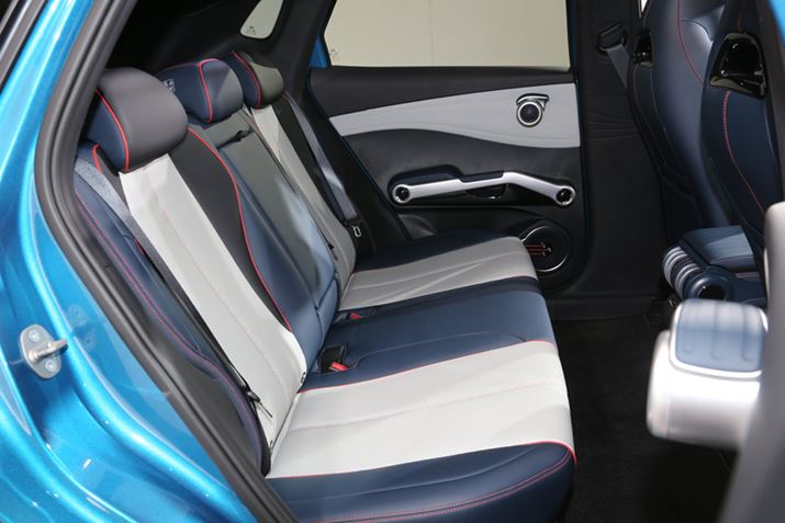 BYDuATTO3ṽtgV[gƃAV[g