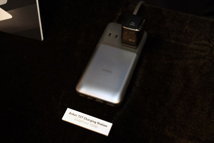 v6̋@ɓ[d\ȍ@\d^bvu727 Charging Station (GaNPrime 100W)vBi12,990~