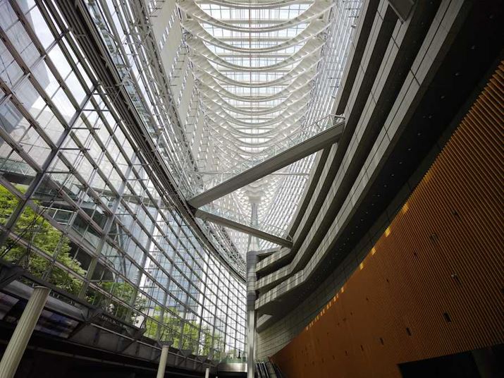 AQUOS R7AY[F0.7{AxFISO50AVb^[Xs[hF1/536bAilFF1.9AnC][hBeʐ^i7936×5952A15.1MBj