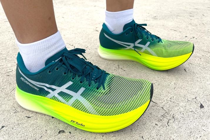 u^Xs[h XJC{v𗚂āAۂɑĂ݂I