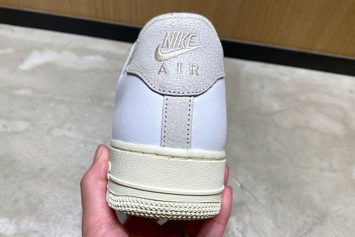 q[^ue[vɂ́AЂъHĂ܂