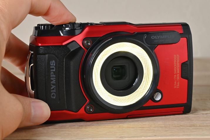 uLG-1vJɑAtbV[huLEDvɕύX܂B邱ƂŁAVb^[{^LED_AuLG-1vāǍψɍL悤ɂȂ܂