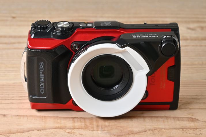 uLG-1vƓlAuFD-1vYɑANZT[łBuFD-1v̂킯ł͂ȂAJ̓tbV̌gU\̗pĂ܂BJɑAANZT[[huFD-1vɂƁAIɃtbVIɂȂȂǍœKȐݒŎBeł悤ɂȂ܂