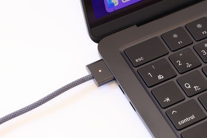 [d|[gMagSafe 3𓋍ځBUSB-CƈႢAȒPɔł܂