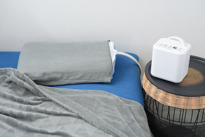 ȊŐݒuBrM̂ɓȂ悤A{̔wʂ̓xbĥقɌȂ悤ɂ܂傤